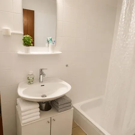Zentrales Nahe Uni & Klinikum Apartamento Kassel
